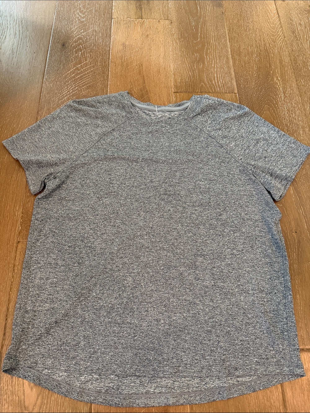 Women’s Grey Heather Performance Crew Neck Shirt